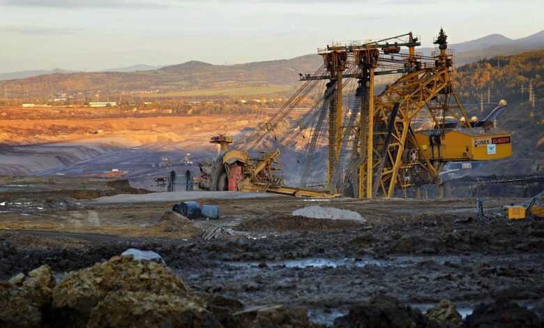 extraction, mine, machine, coal, excavator, coal mining, large machine, surface, mining, industry, extraction, mine, mine, coal mining, mining, mining, mining, mining, mining